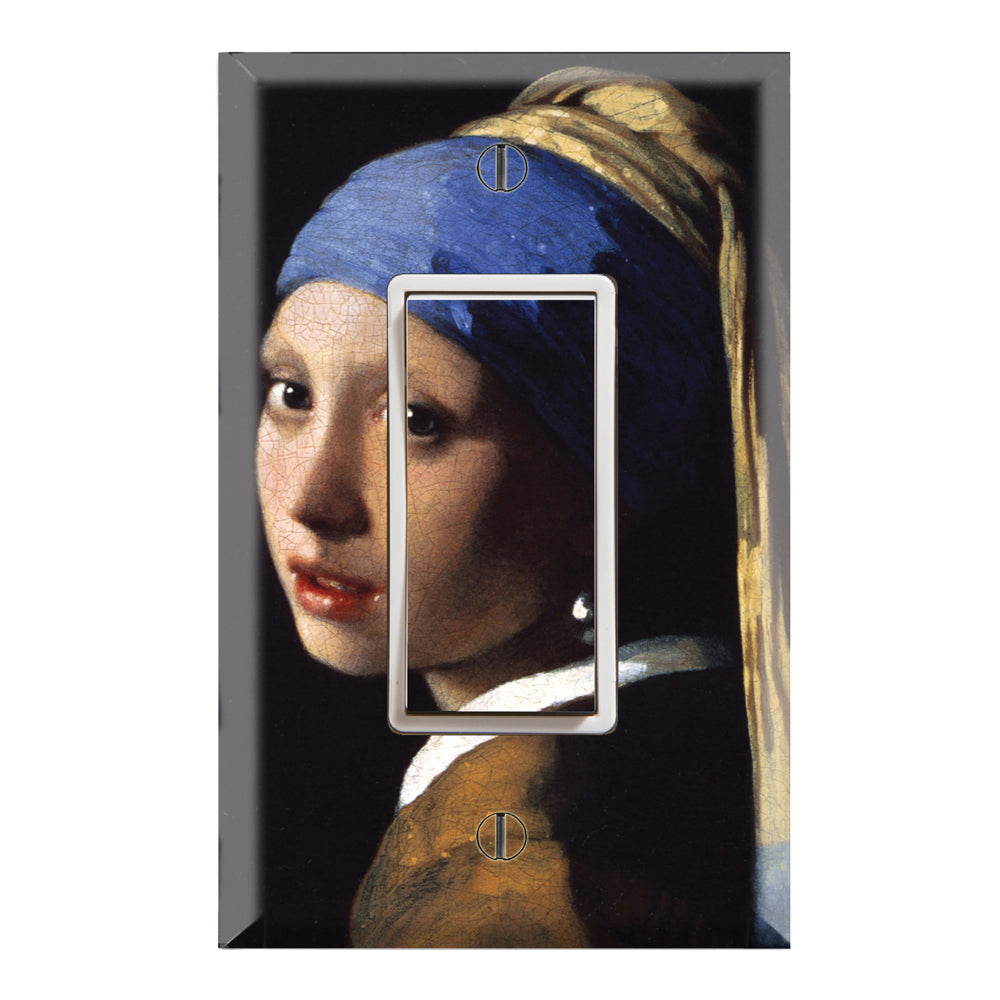The Girl With The Pearl Earring by Johannes Vermeer