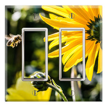 Load image into Gallery viewer, Bee Flower Bloom