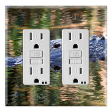 Load image into Gallery viewer, Alligator in Swamps